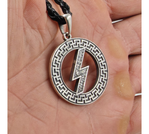 Руна «СОУЛУ» в солярном обережном круге