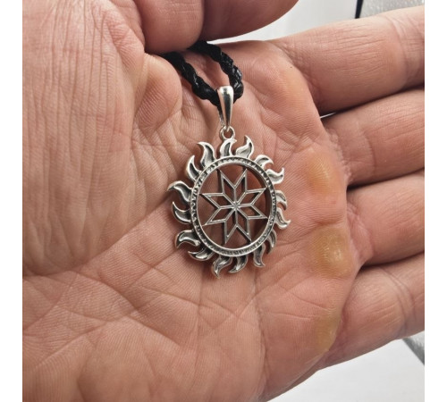 Алатырь в солнце