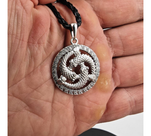 Триксель с рыбами