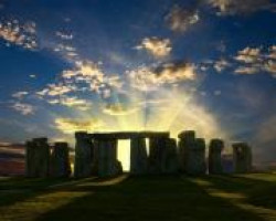 Англия. Стоунхендж – сакральное пристанище друидов Англия. Стоунхендж – сакральное пристанище друидов