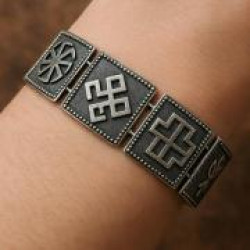 Браслеты с древнеславянскими символами: стиль и традиции Браслеты с древнеславянскими символами: стиль и традиции