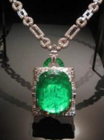 Магия ювелирных украшений камней