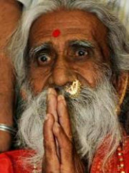 Прахлад Джани – отшельник, который больше 70 лет живет без пищи и воды Прахлад Джани – отшельник, который больше 70 лет живет без пищи и воды