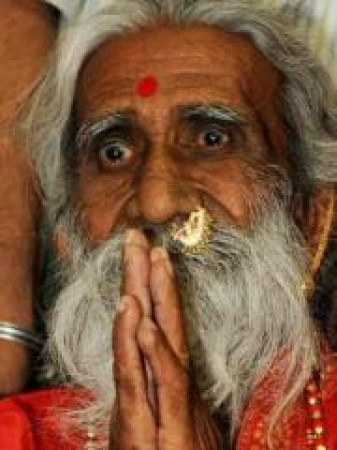 Прахлад Джани – отшельник, который больше 70 лет живет без пищи и воды